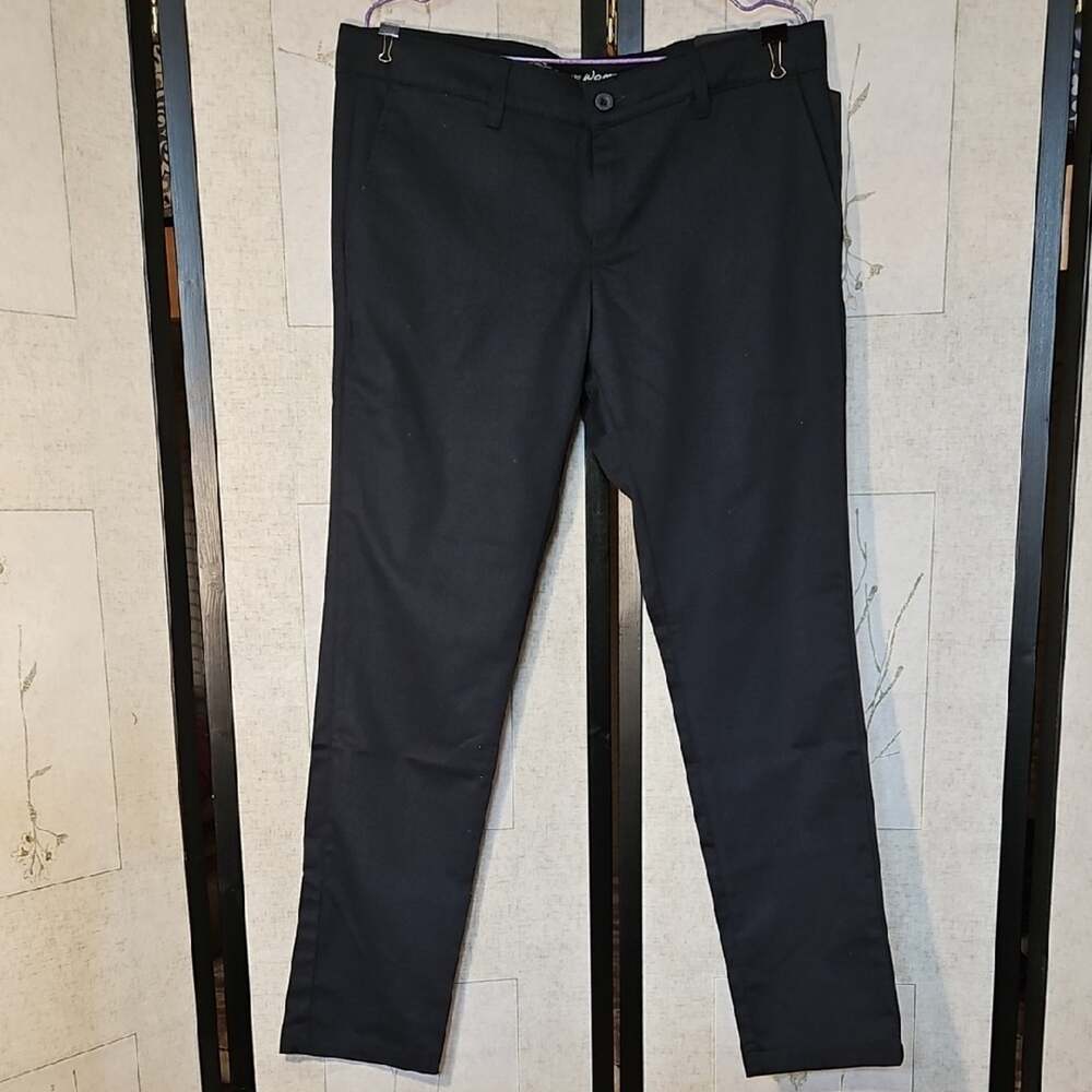 NWT - Dickies Blue Trousers with Straight Leg and Quality Material